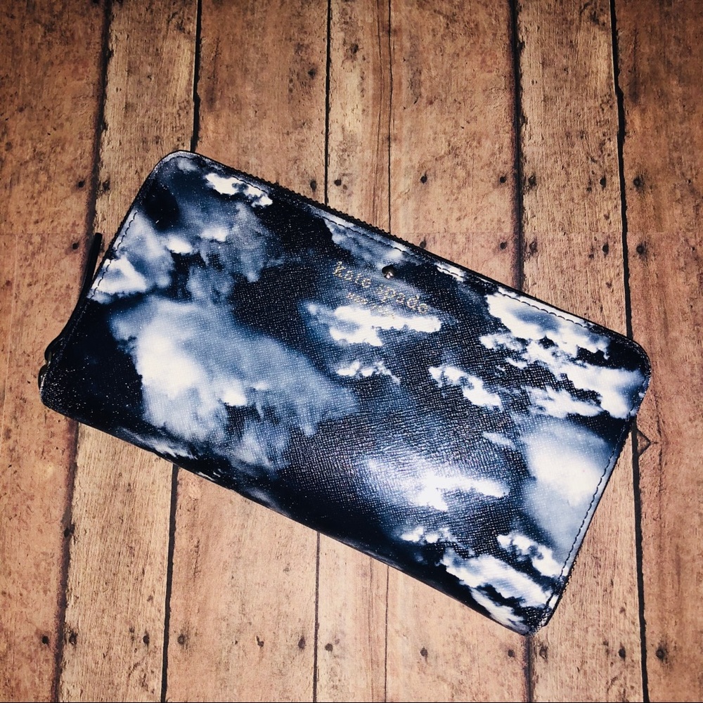 Kate Spade Lacey Cedarstreet Clouds Wallet